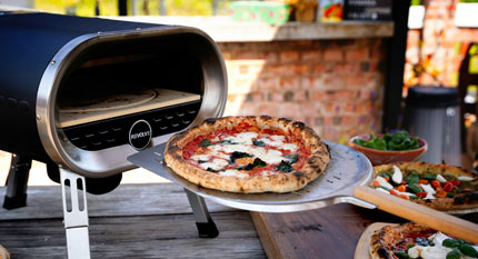 Holiday Cottages with Pizza Ovens 
